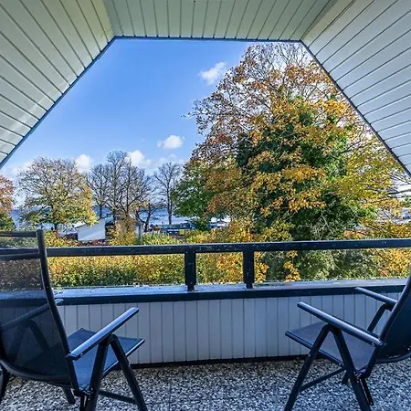 Miramare, 213 * Lübeck